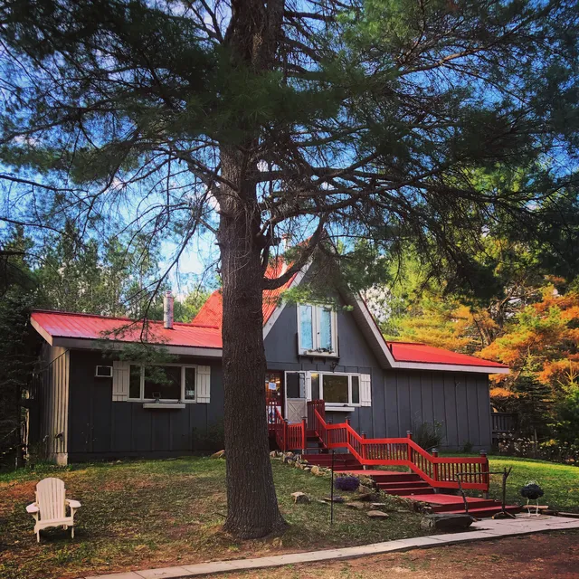 Algonquin Pines Campground