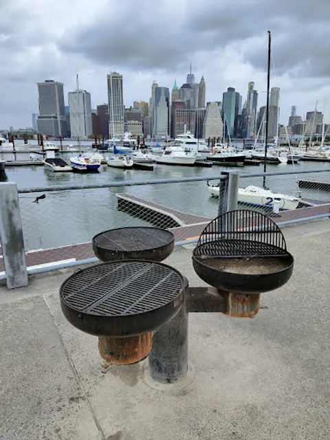 One Brooklyn Bridge Park