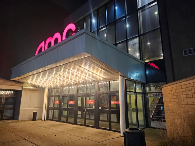 AMC Northbrook