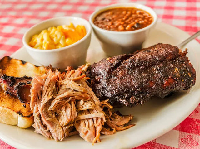 Big Daddy's Home Plate BBQ