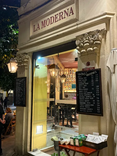 Bar La Moderna