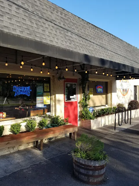 Sesame Burgers & Beer