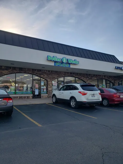 Streets of Bartlett Shopping Center