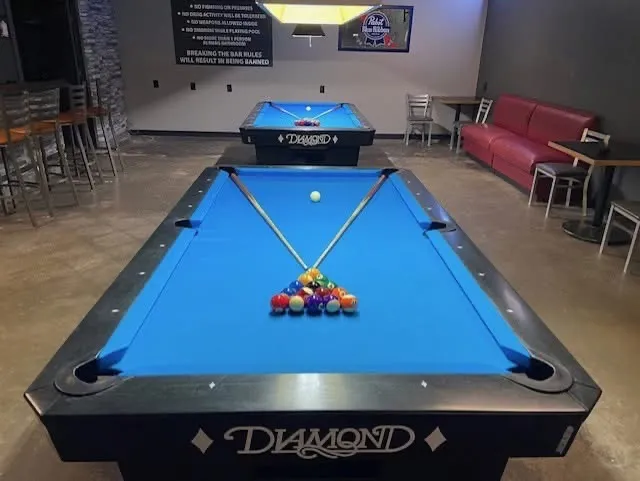 McMinn’s Bar and Billiards