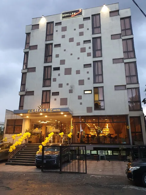 Zemalex Hotel