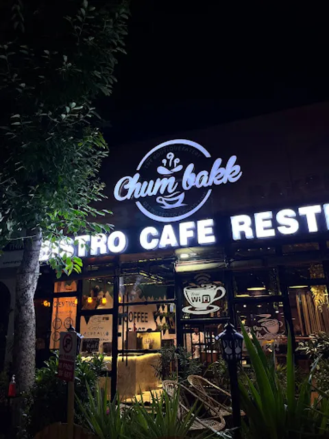 Chum-Bakk Cafe