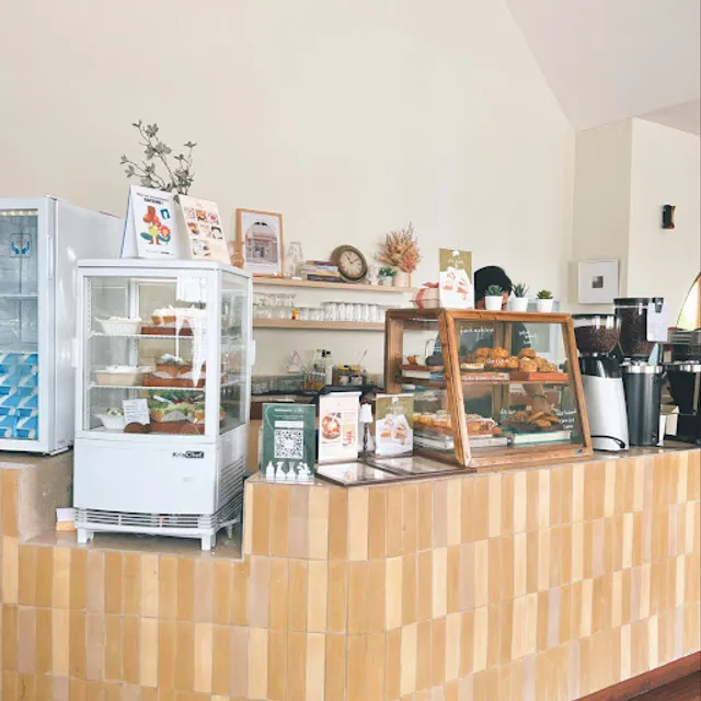 Coffee Dia - Garden House - Tanjung Duren