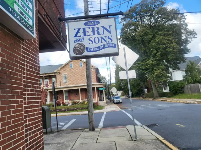 Zern's Beverage