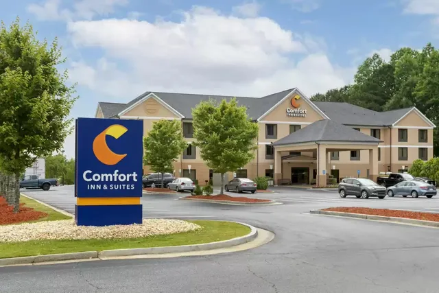 Comfort Inn & Suites Peachtree Corners