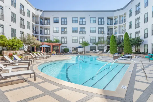 Park & Market Apartments