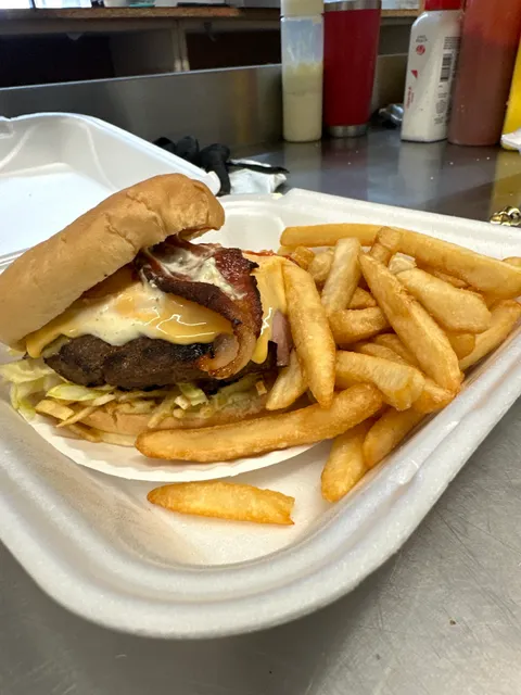 PaQue Clau Venezuelan Food