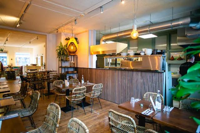 Bindicafe vegan food