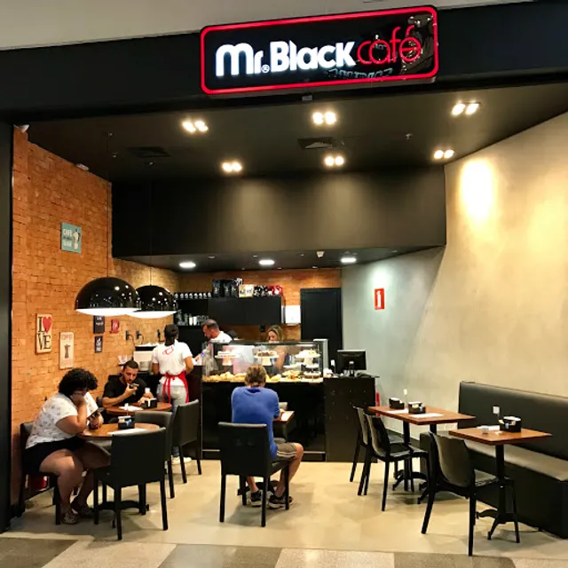 Mr Black Café - Cafeteria