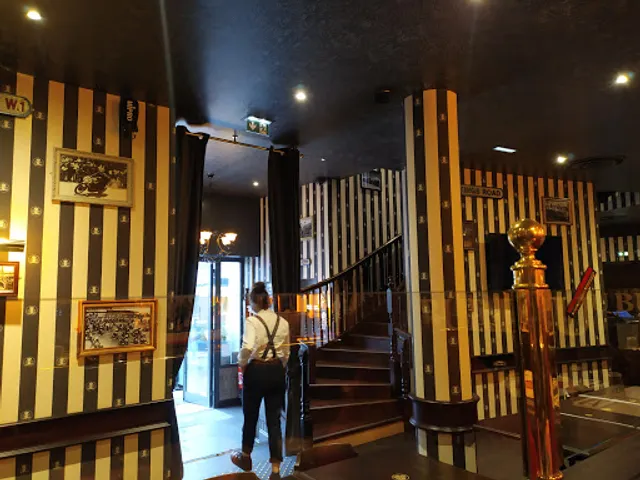 Au Bureau - Pub et Brasserie