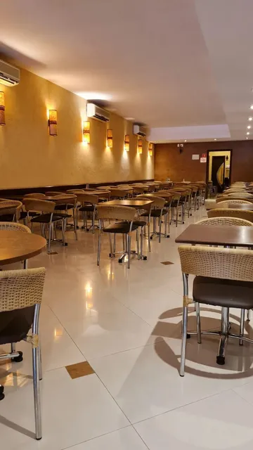 Paulino Restaurante e Cafeteria em Bom Retiro