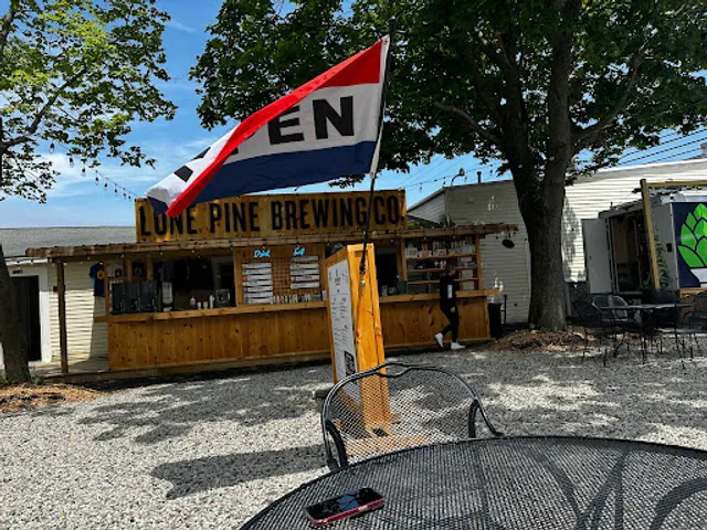 Lone Pine Brewing Company