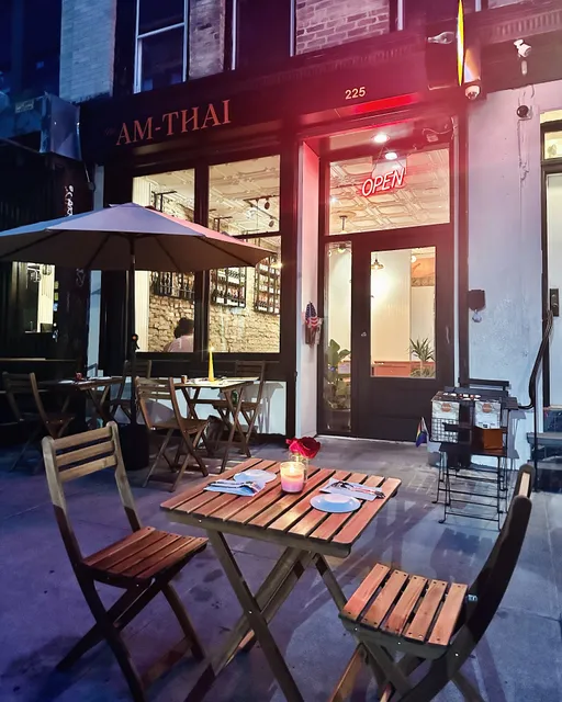 the AM-THAI Williamsburg