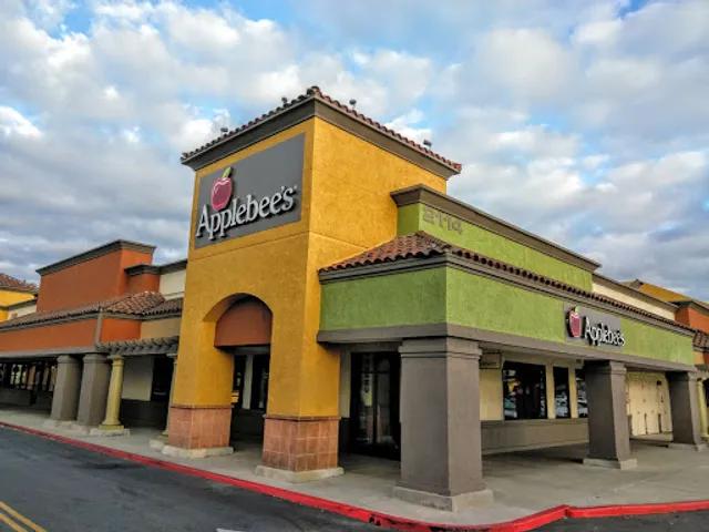 Applebee's Grill + Bar