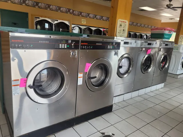 Plaza Laundry
