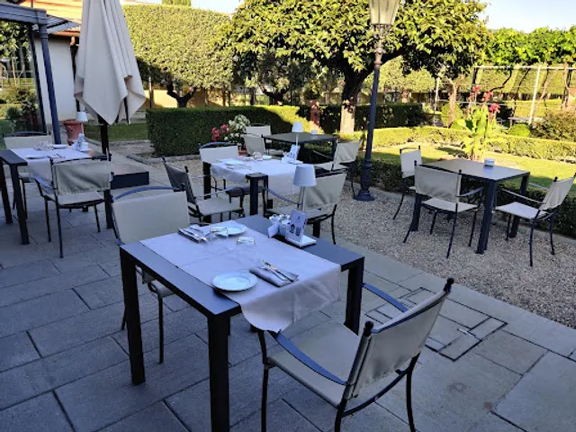 Il Cavaliere di Villa Olmi