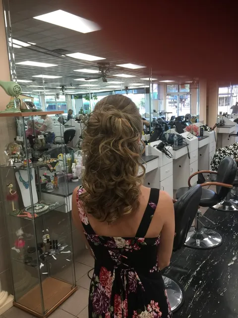Palace Hair Design