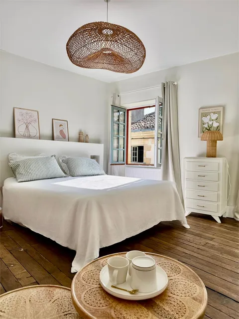 Le clos notre dame, Poitiers centre