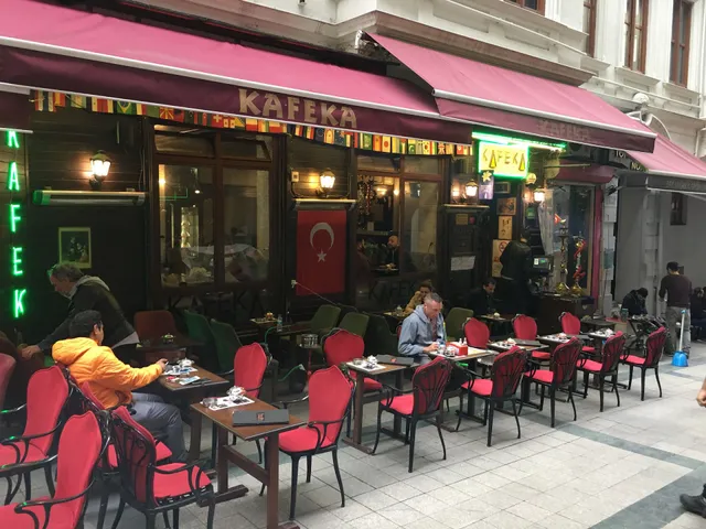 Kafeka Nargile Cafe Restaurant