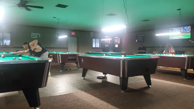 One Shot Bar and Grill