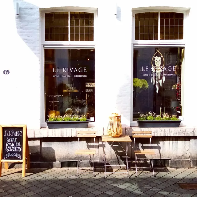 Le Rivage