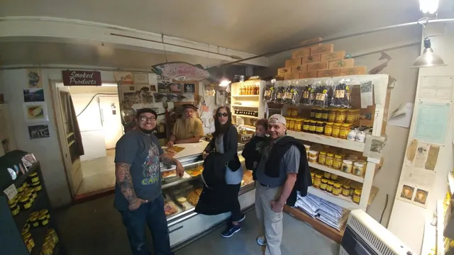 Delaware Delicacies Smoke House