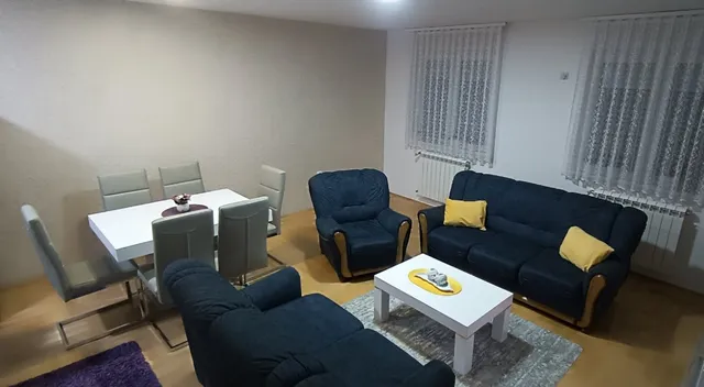 Apartman LARA