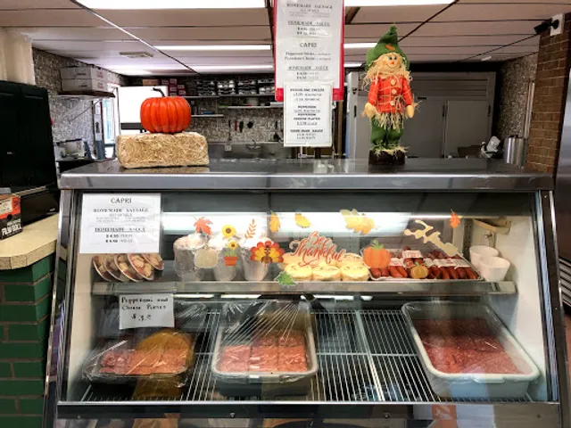 Capri Sausage & Meatball