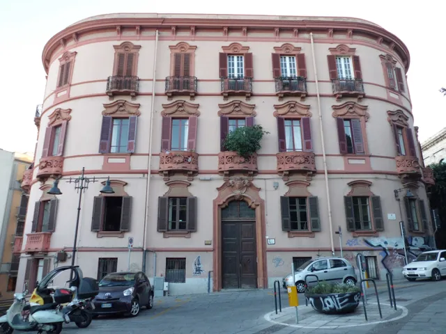 B&B Al Bastione di Cagliari, Piazza Marghinotti 1