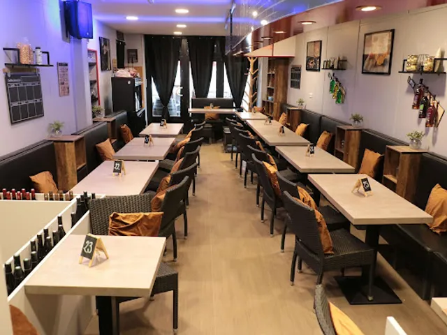 RESTAURANT "CHEZ MAG"