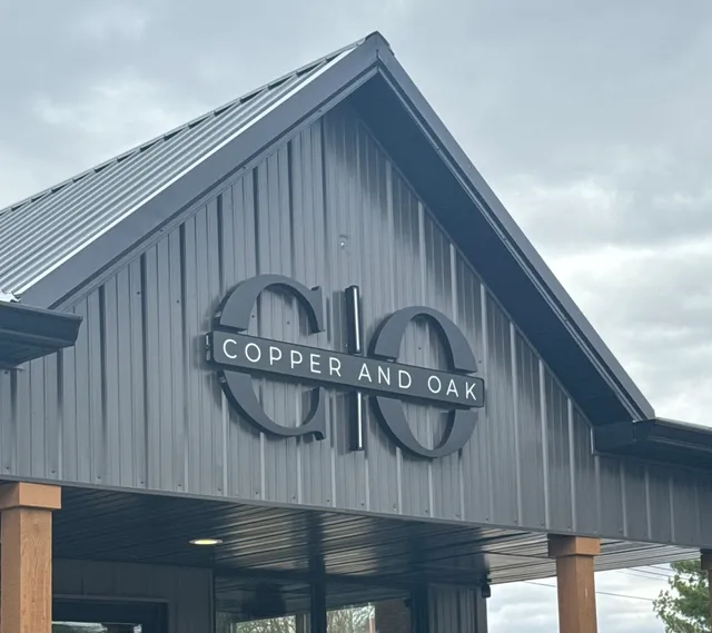 Copper & Oak Bourbon & Craft Beer Bar