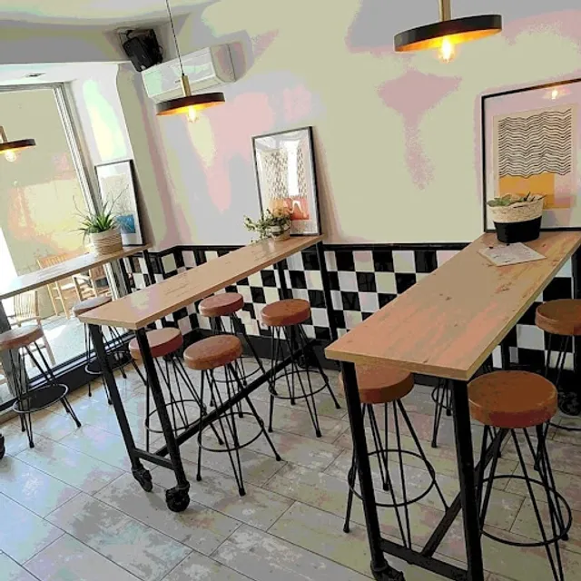 O Mercado Casa de Comidas