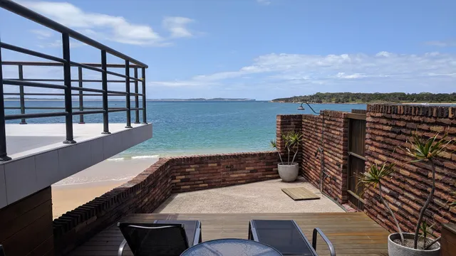 Jibbon Beach Bed & Breakfast