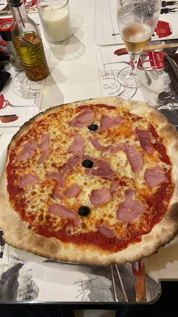 Val Pizza