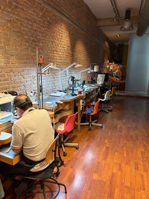 Taller de joyería Rivas & Madrid Co SL