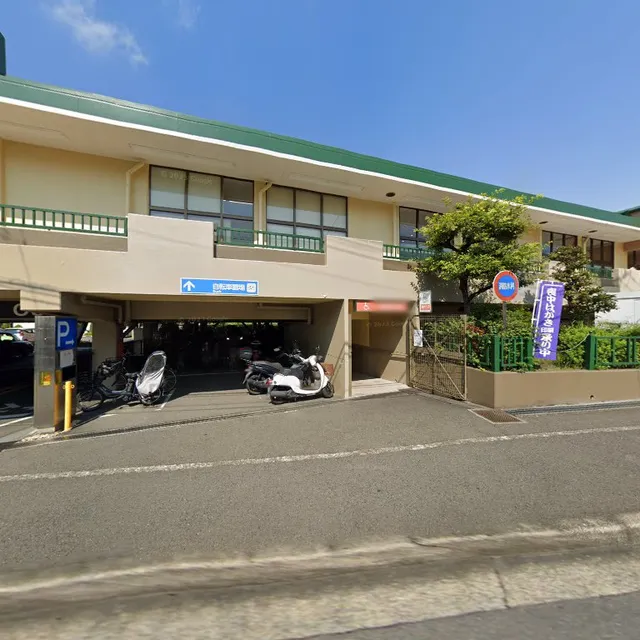 葉山ボンジュール 白根店