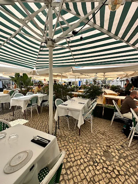 Palmtree International Pub & Restaurant