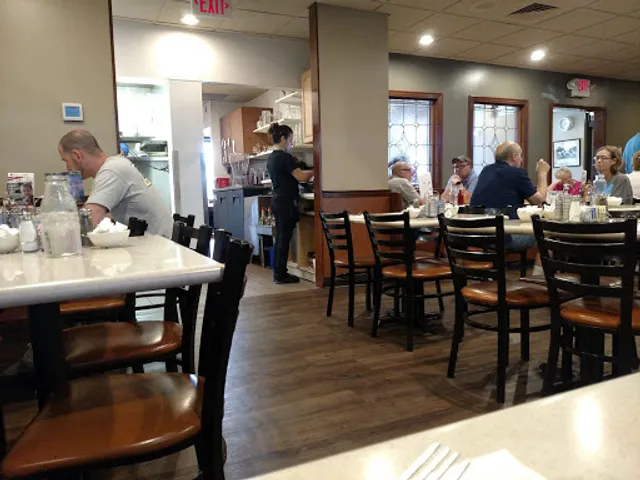 Chris' Pancake & Dining