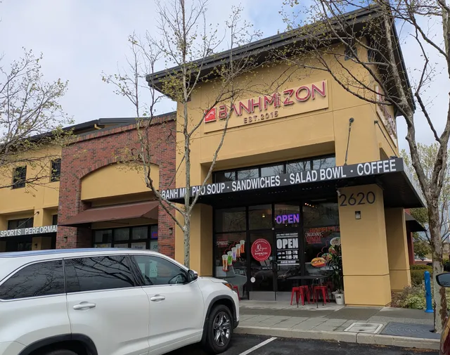 Banh Mi Zon - Petaluma