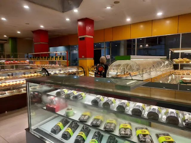 Majestyk Bakery & Cake Shop