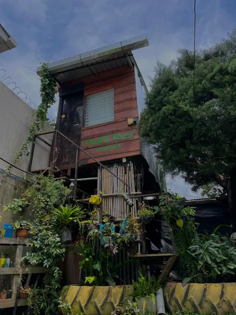 HOSTAL. Pulunte House la Majada