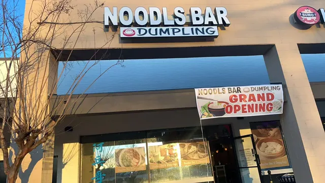 Noodls Bar & Dumpling
