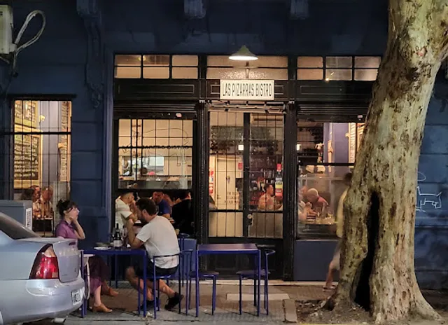 Las Pizarras bistro