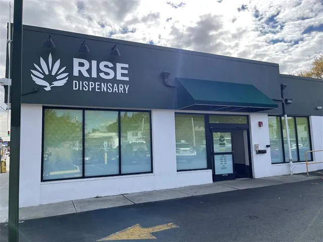 RISE Medical & Recreational Marijuana Dispensary Bloomfield
