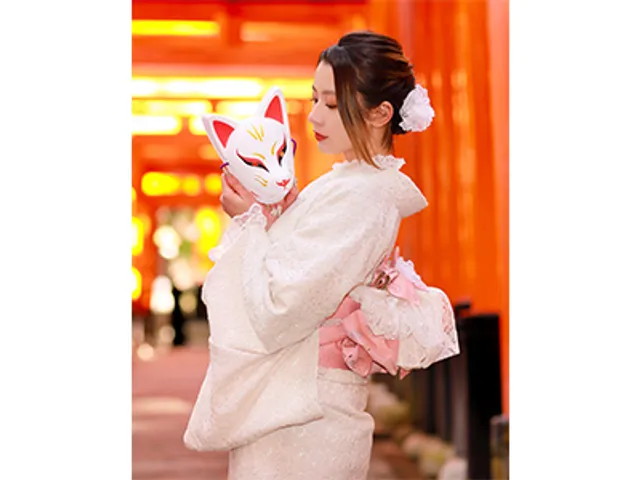 Rental Kimono Nagomi Fushimiinari