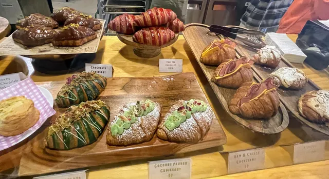 Camellias Bar & Roastery